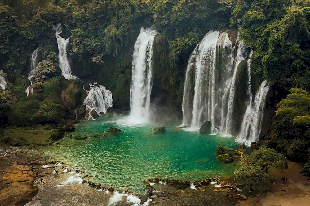 To make your journey to Ban Gioc Waterfall safe, smooth, and truly memorable, it is important to plan carefully and follow responsible travel practices 